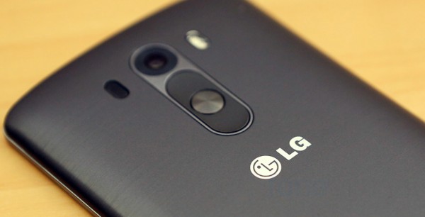 LG G4 смартфон