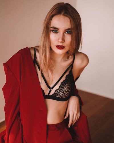 Дівчата - 82348.jpg