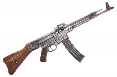 Вражеский автомат послужил прототипом АК-47 - stg-44.jpg