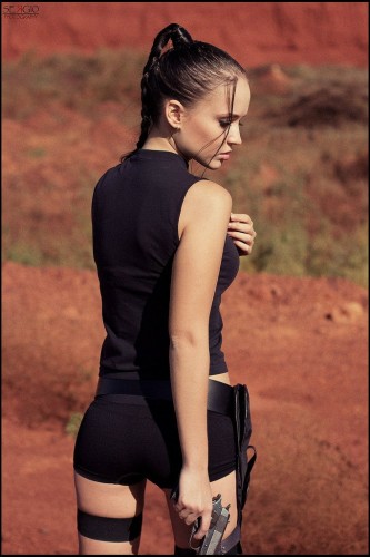 Дівчата - Angelina-Petrova (3).jpg