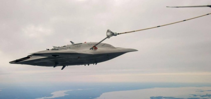 Дозаправка Х-47В в небе